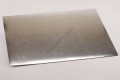Ezüst színű, téglalap alakú tortakarton 30*40 cm