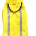 Vízálló esőkabát, sárga színű, fényvisszaverő csíkokkal 25 cm hosszú