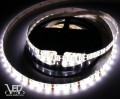 Life Light LED Középfehér 120 LED/m 2835 chip 9,3W 880 lumen/m vízálló LED szalag