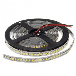 Optonica Prémium SMD LED szalag /beltéri/196LED/m/20w/m/2835/24V/hideg fehér/ST4421