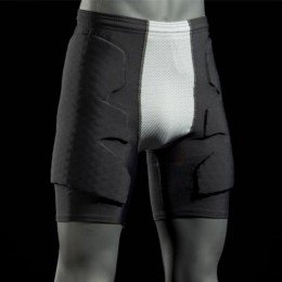 Kapus short vetődésvédelemmel