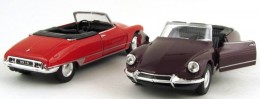 Welly Citroen DS19 Cabriolet Nyitott