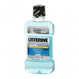 Listerine Stay White szájvíz 250ml
