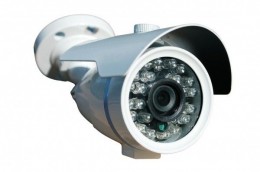 identivision IHD-L104F/O, kültéri AHD-M (1MP) / ANALÓG (960H) HIBRID IR LED-es csőkamera, f=3.6mm (62°)