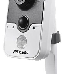Hikvision - DS-2CD2422FWD-IW-4 2MP valós Day/Night beltéri IR LED csempekamera