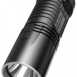 NITECORE EA41 elemlámpa