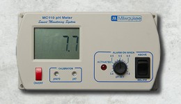 Milwaukee MC110 pH monitor