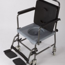 RS-32 Gördíthető fékes szobai WC