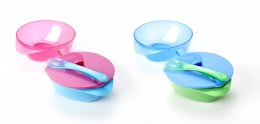 Tommee Tippee Explora etetőtálka kanállal és tetővel 7+