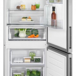 ELECTROLUX LNC7ME32X1 Kombinált hűtőszekrény|NoFrost|186 cm