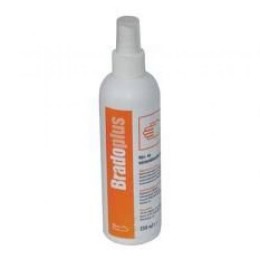 FERTŐTLENÍTŐ BRADOPLUS SZÍNTELEN, PUMPÁS 250 ML KÉZ-ÉS BŐRFERTŐTLENÍTŐ